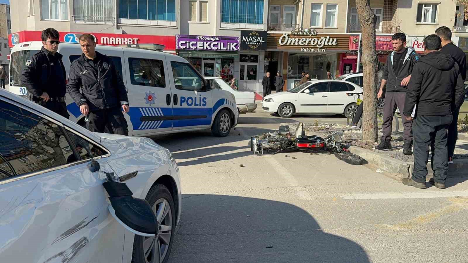 Aksaray’da otomobil ile motosiklet çarpıştı: 1 yaralı