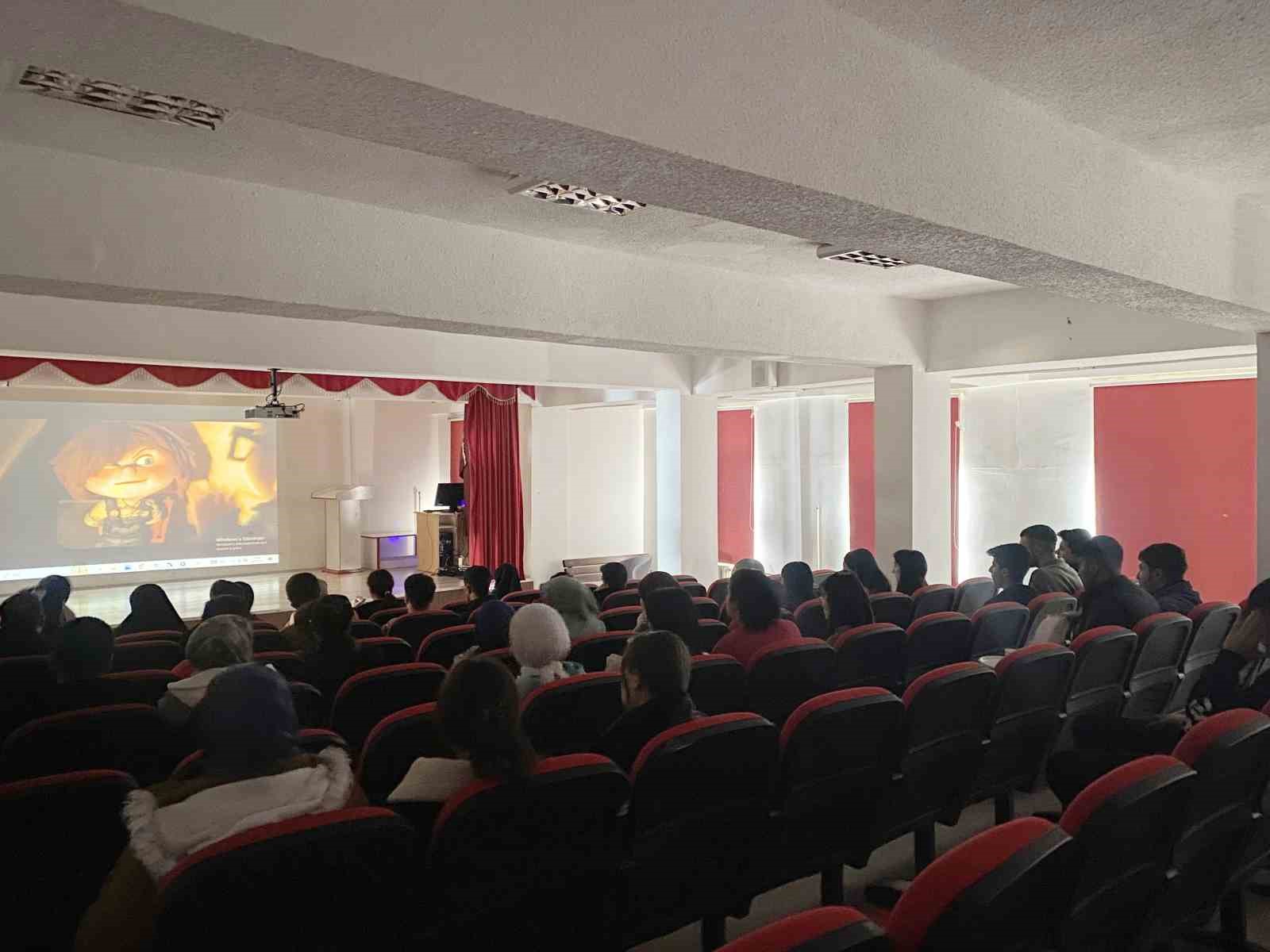 Ağrı’da üniversite hazırlık kampına öğrencilerden yoğun ilgi