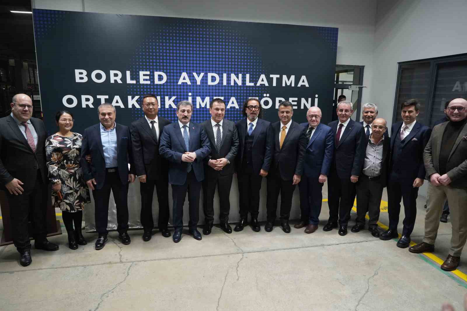 Çinli şirket, Samsun’daki aydınlatma fabrikasına ortak oldu