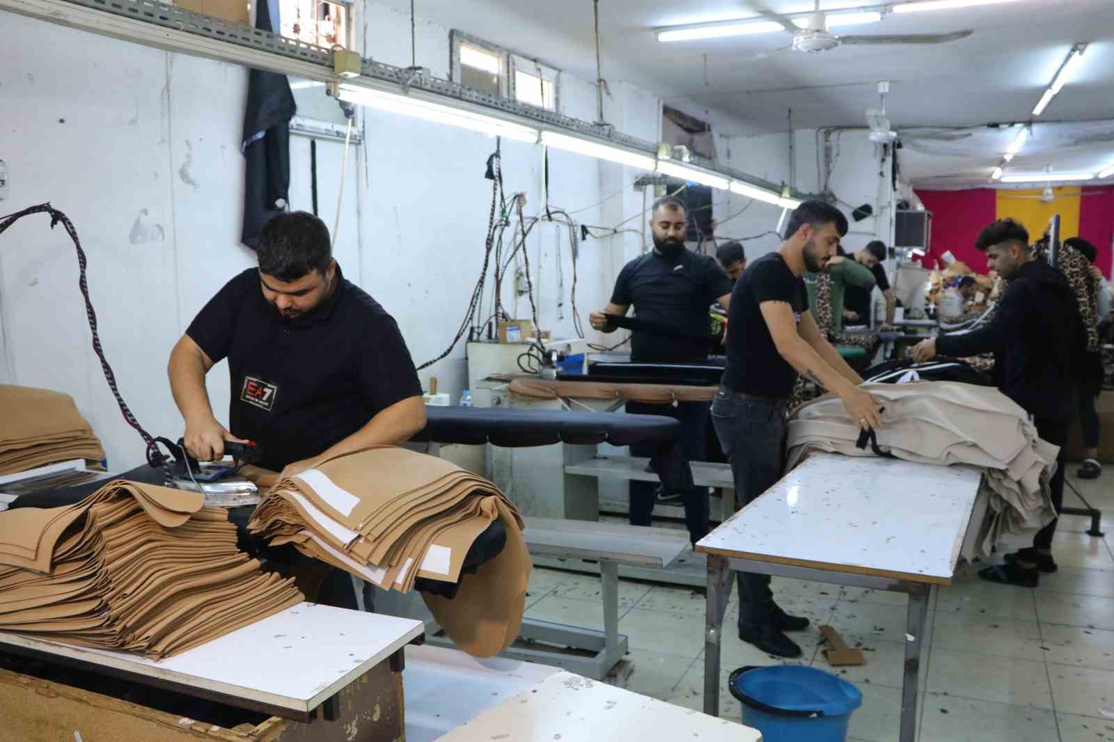 Suriyelilerin &uuml;lkelerine d&ouml;n&uuml;ş&uuml; tekstil &uuml;reticilerini endişelendirdi
