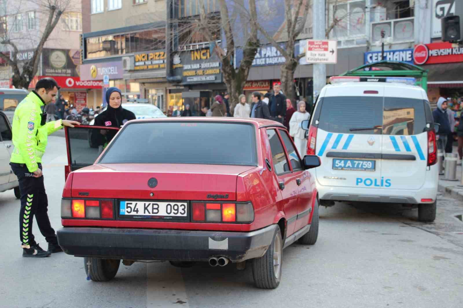 Sakarya’da polisten denetim: Kurallara uymayanlara ceza yağdı