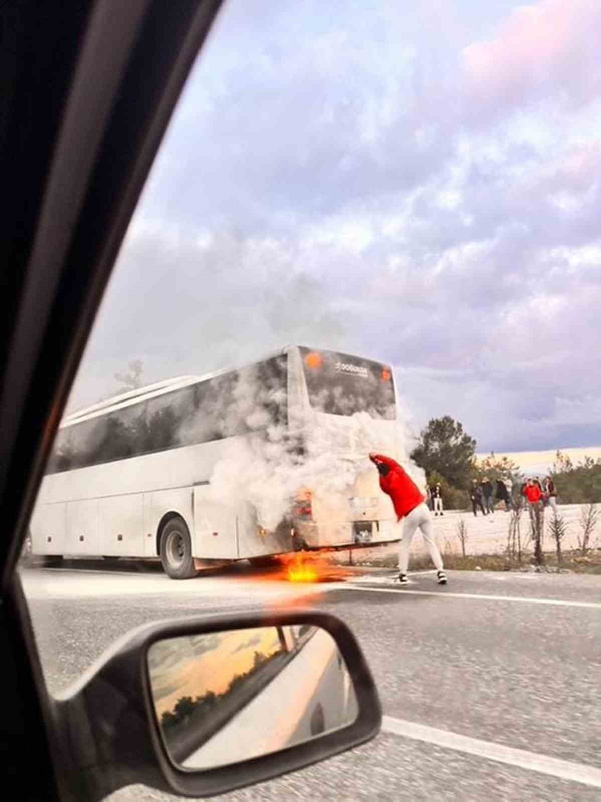 Muğla’da otobüs yangını