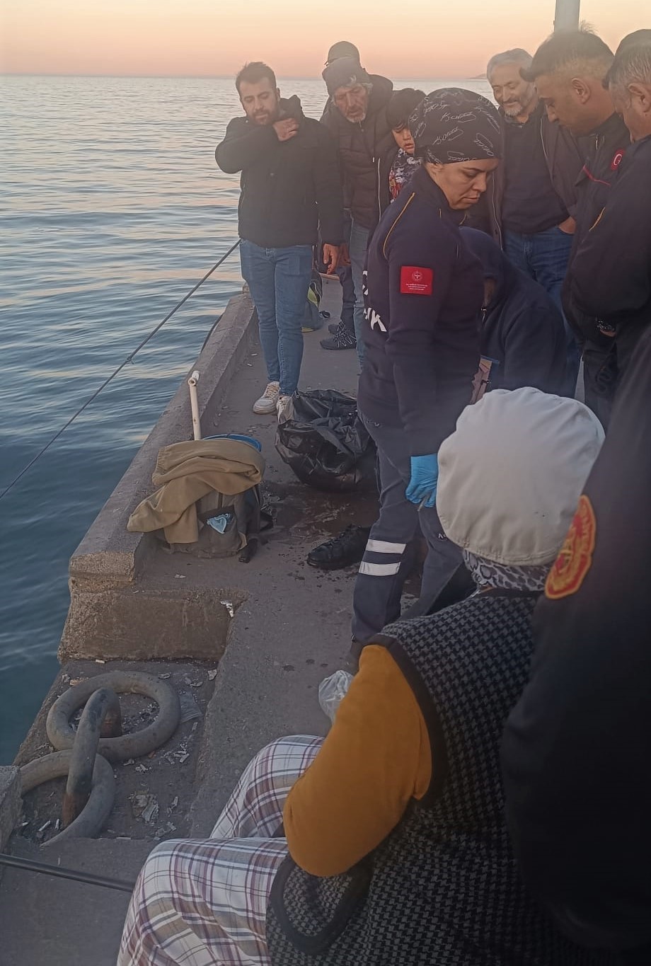 Ordu’da amatör balıkçı oltasını atarken denize düştü