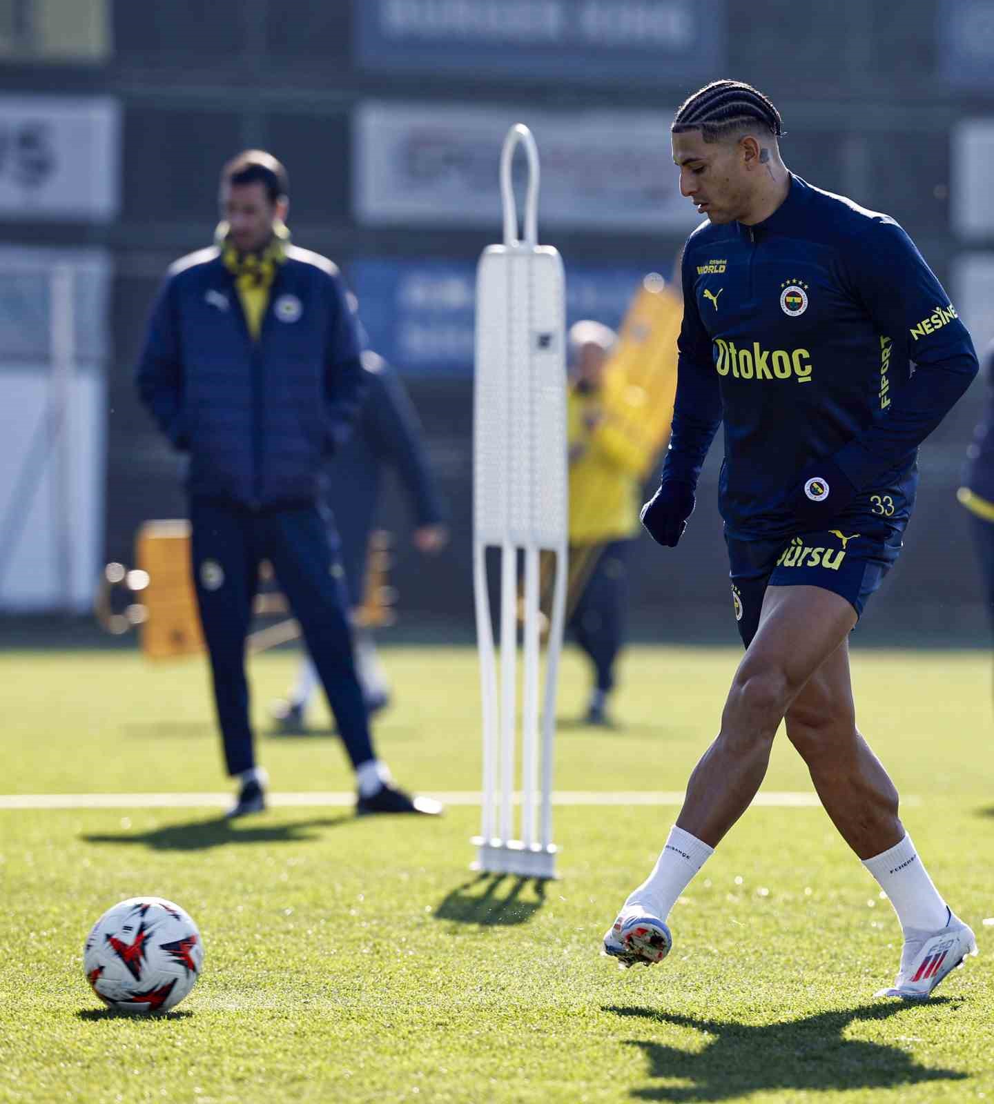 Fenerbahçe’de Midtjylland maçı hazırlıkları başladı