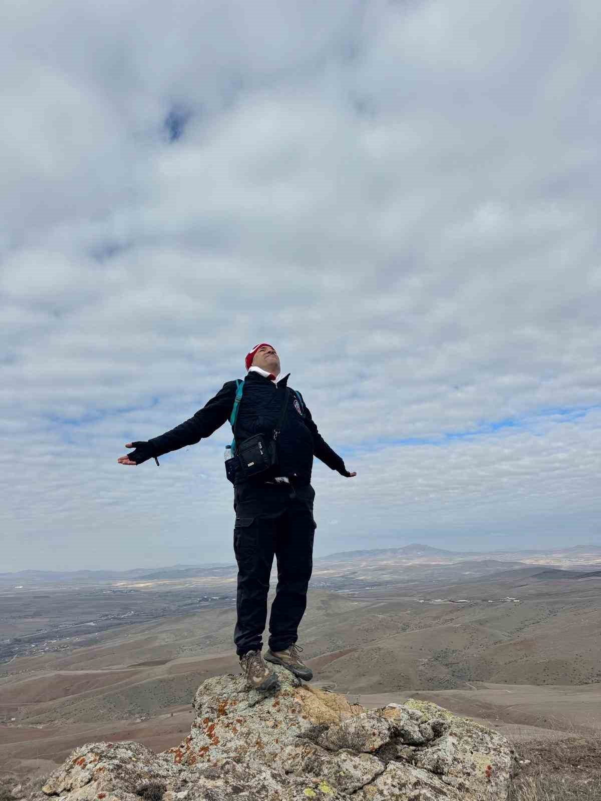 Ke&ccedil;i Kalesinde Neşet Ertaş T&uuml;rk&uuml;leri yankılandı
