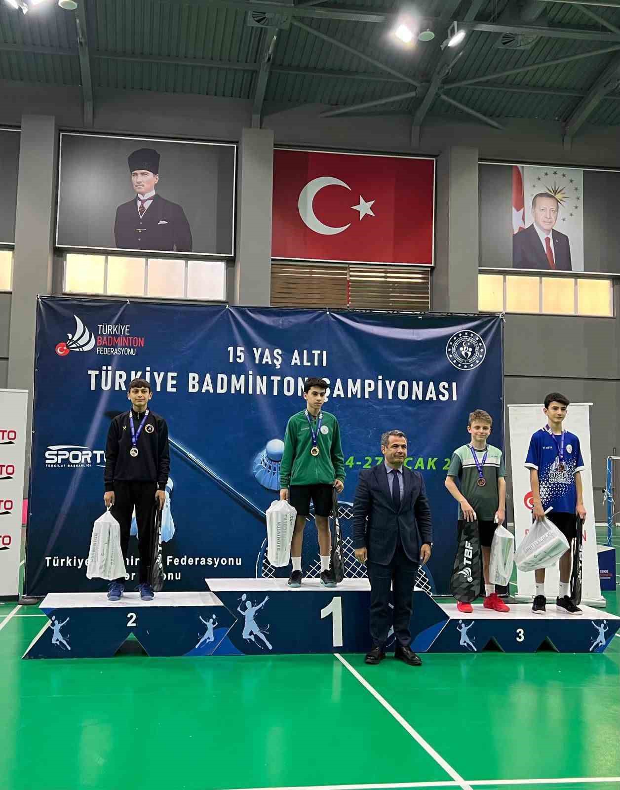 Muşlu sporcular T&uuml;rkiye şampiyonalarından başarılarla d&ouml;nd&uuml;
