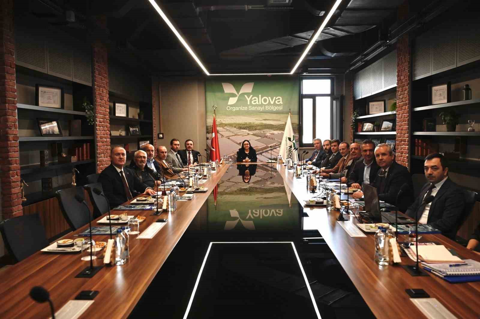 Yalova Makine OSB&rsquo;nin m&uuml;teşebbis heyeti toplandı
