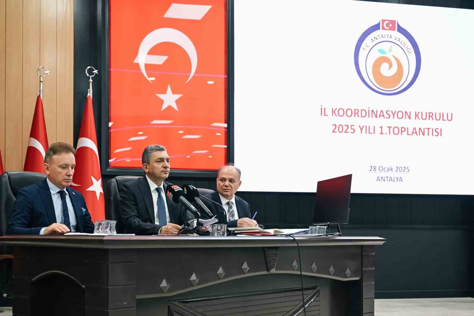 Antalya&rsquo;da 1. İl Koordinasyon Kurulu Toplantısı ger&ccedil;ekleştirildi

