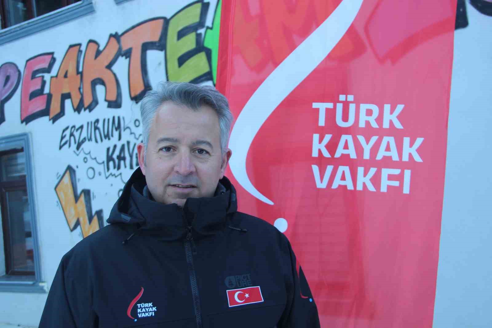 K&ouml;y &ccedil;ocukları Paland&ouml;ken&rsquo;de kayakla tanıştı
