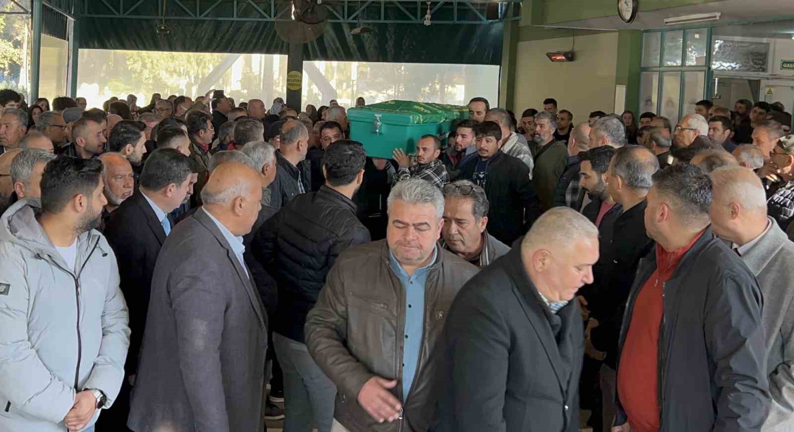 Vefat eden Kültür Bakanlığı Devlet Sanatkarı Demirtaş son yolculuğuna uğurlandı
