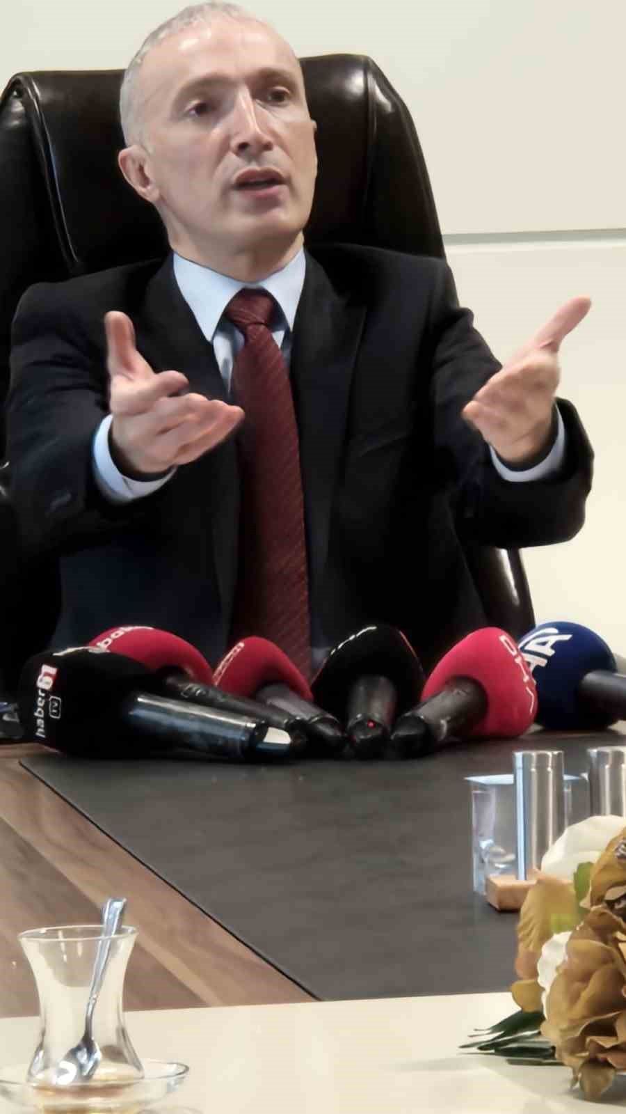 Başsavcısı &Ccedil;elik ge&ccedil;tiğimiz yıl Trabzonspor-Fenerbah&ccedil;e ma&ccedil;ı sonrası &ccedil;ıkan olaylarla ilgili soruşturma s&uuml;recinin uzamasını değerlendirdi
