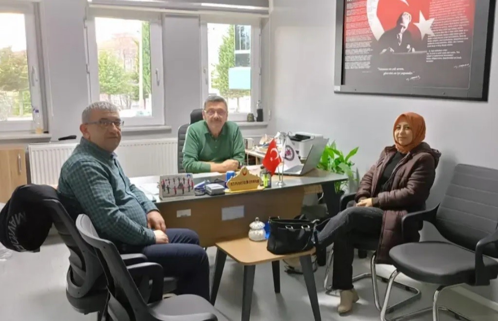 Tavşanlı Beyazay Derneği’nden engelli kadınlara yönelik el becerisi kursları