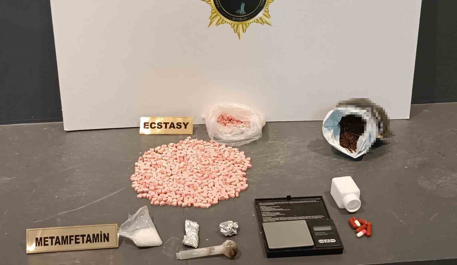 Samsun’da 860 adet extacy ele geçirildi: 1 gözaltı