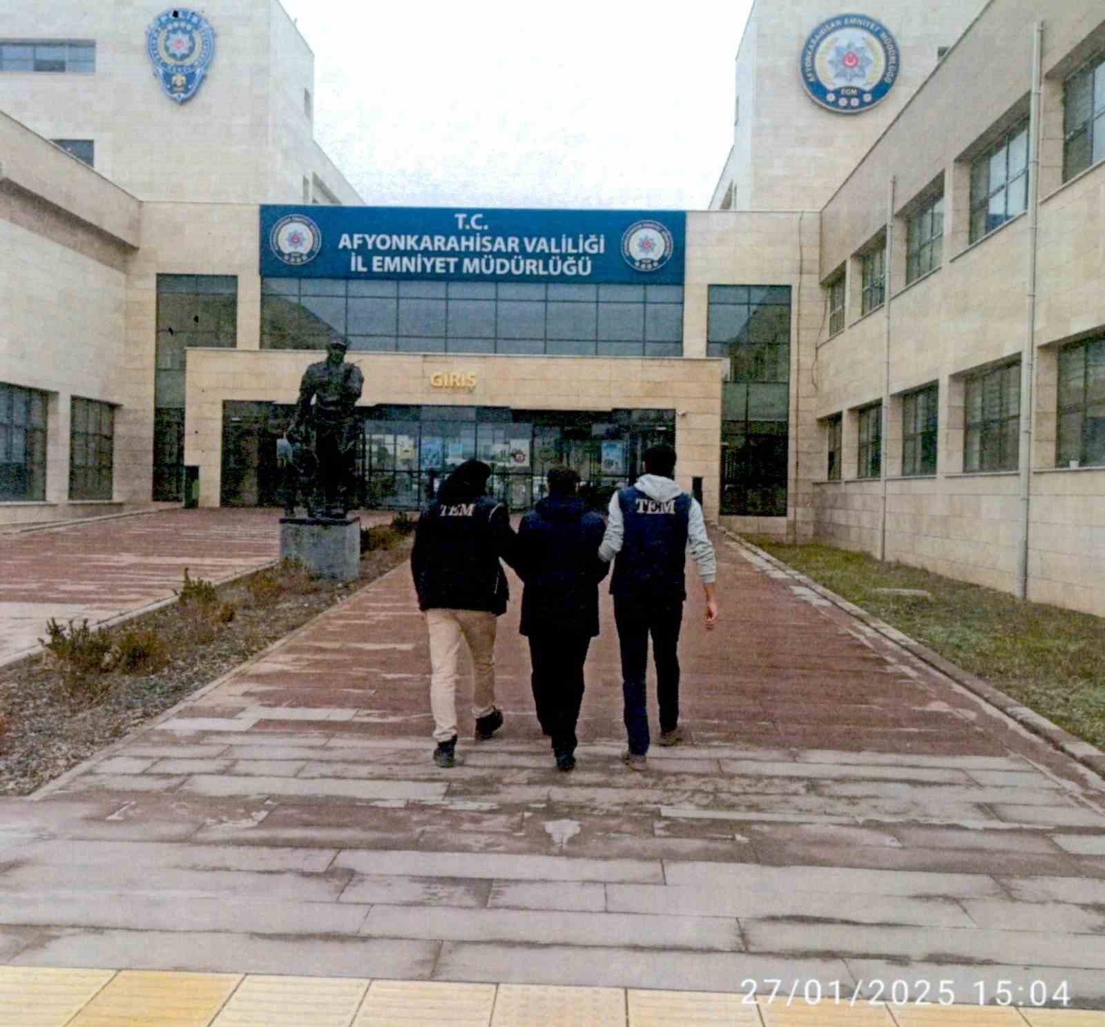 FETÖ firarisini polis yakaladı
