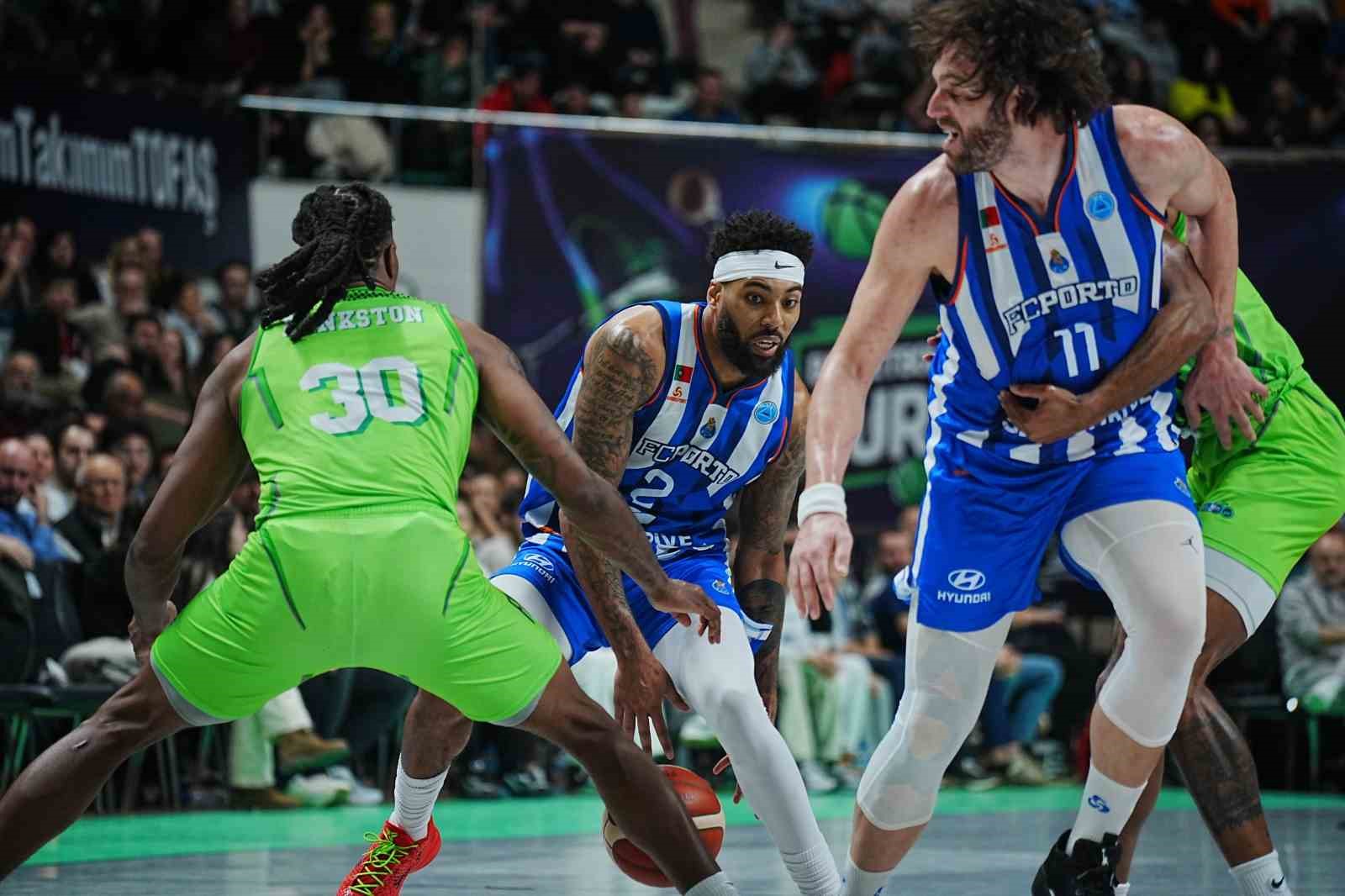 FIBA Europe Cup: Tofaş: 82 - FC Porto: 90
