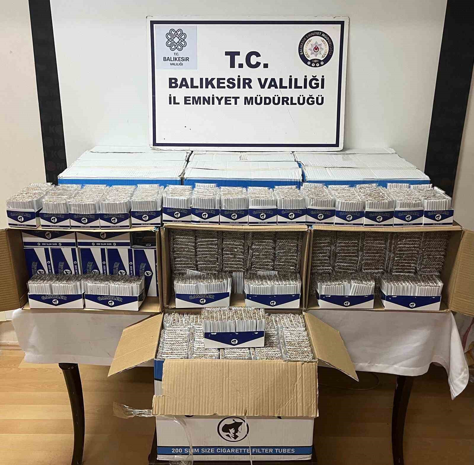 Edremit’te piyasa sürülmeye hazır 100 bin makaron ele geçirildi