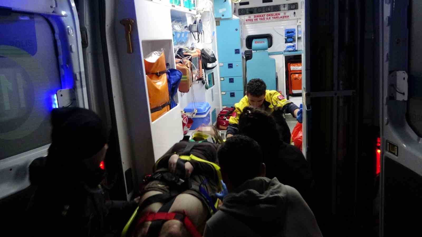 Falezlerden d&uuml;şen 15 yaşındaki kızın yardım &ccedil;ığlıkları geceyi inletti
