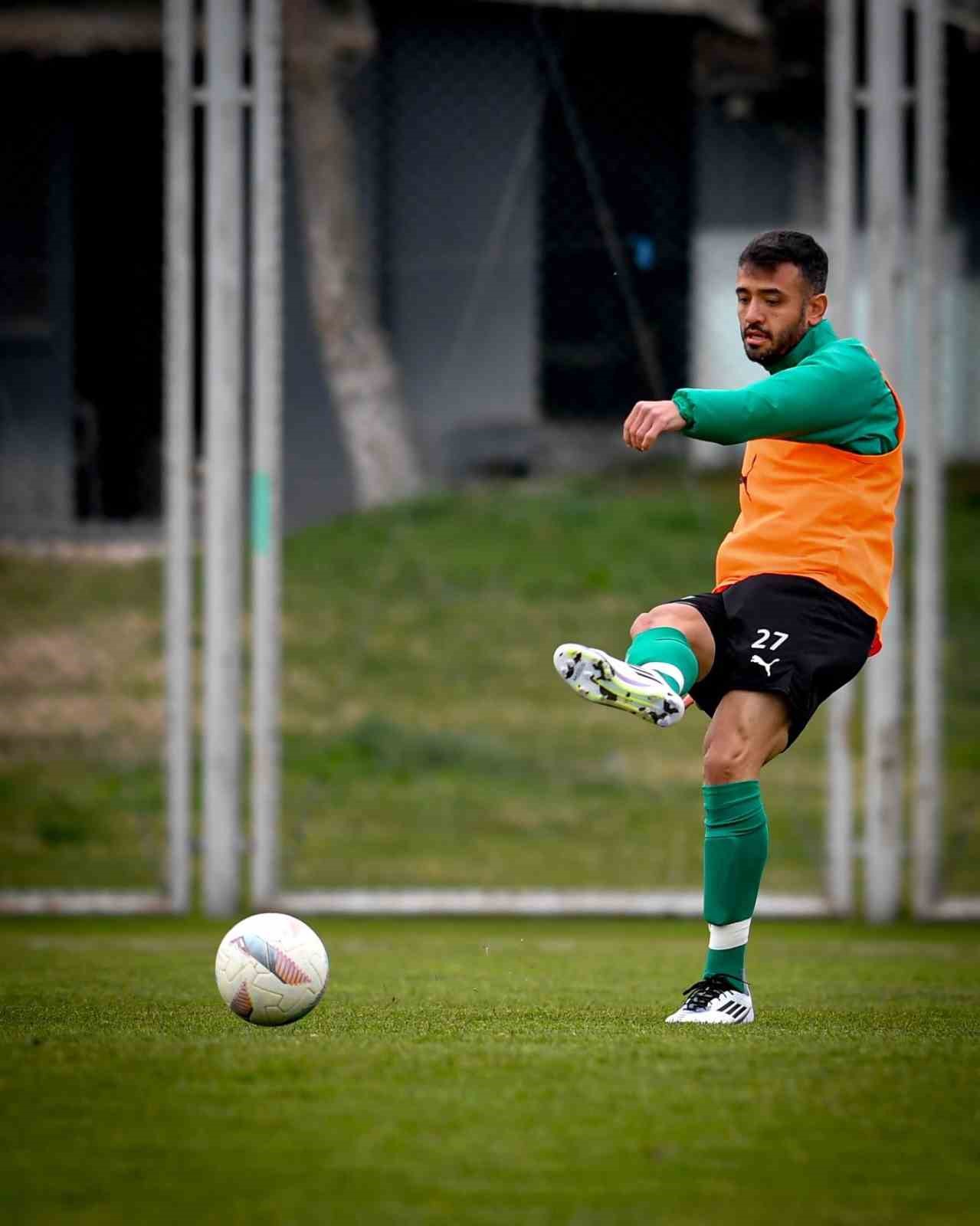 Bursaspor’da Ergene Velimeşe Spor maçı hazırlıkları devam ediyor