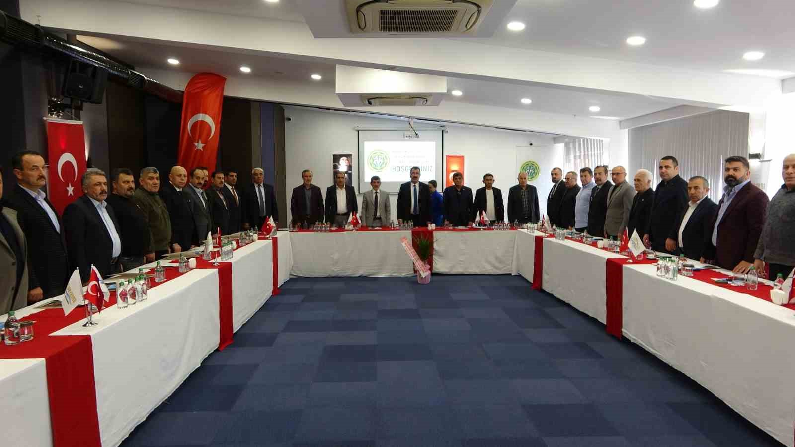 Damızlık koyun ve ke&ccedil;i yetiştiricileri Trabzon&rsquo;da buluştu
