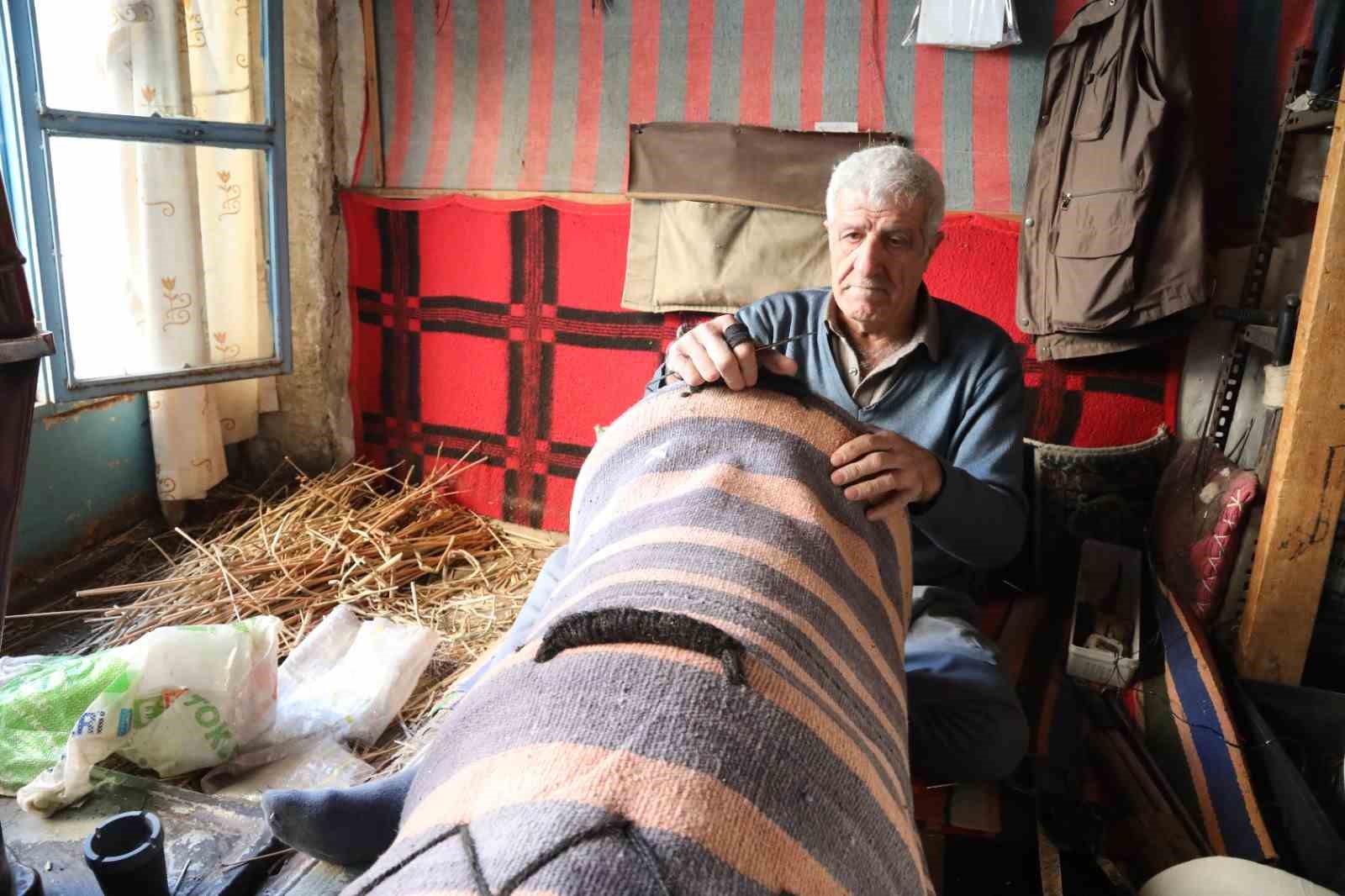 Gelişen teknolojiye direnerek palancılık mesleğini yaşatıyor