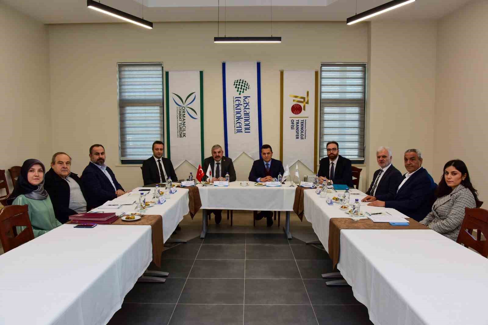 Kastamonu Teknokent’te yılın ilk yönetim kurulu toplantısı yapıldı