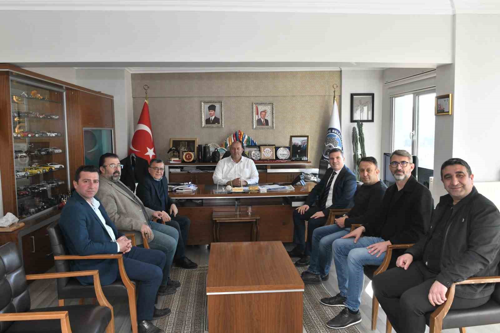 Başkan Şehirli, Sındırgı&rsquo;da incelemelerde bulundu
