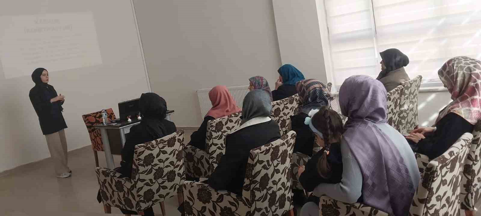 Malatya B&uuml;y&uuml;kşehir&rsquo;den kadınlara beslenme eğitimi
