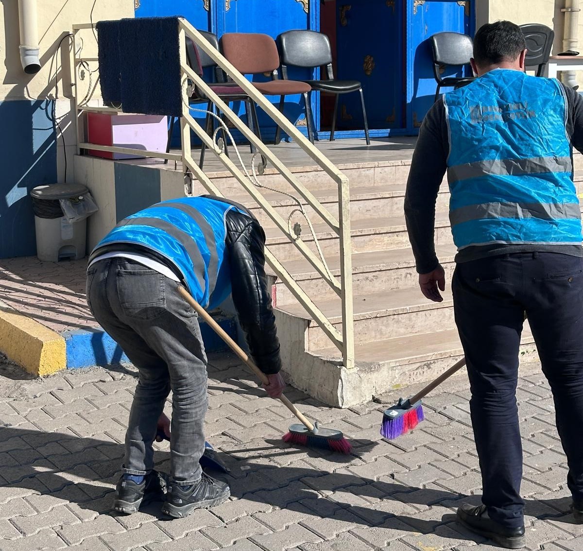 Şırnak’ta denetimli serbestlik yükümlüleri okul temizledi
