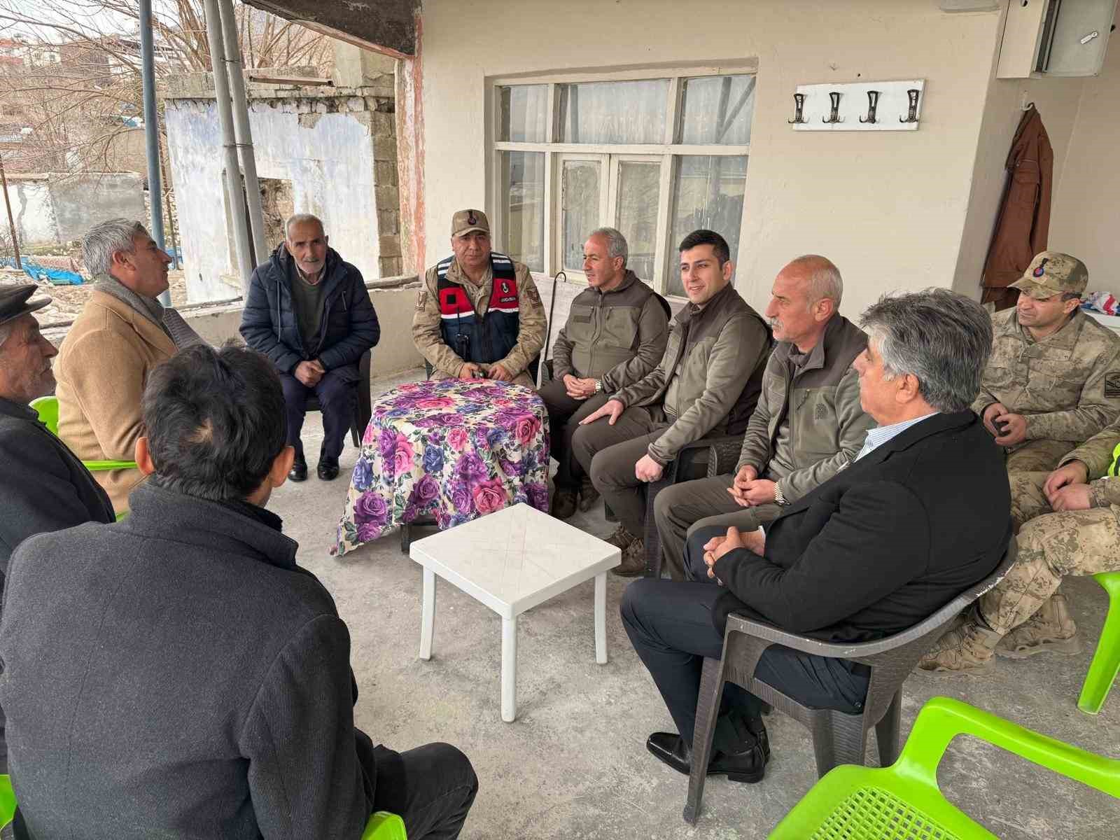 Siirt’te vatandaşlar kaçak avcılık hakkında bildilendirildi
