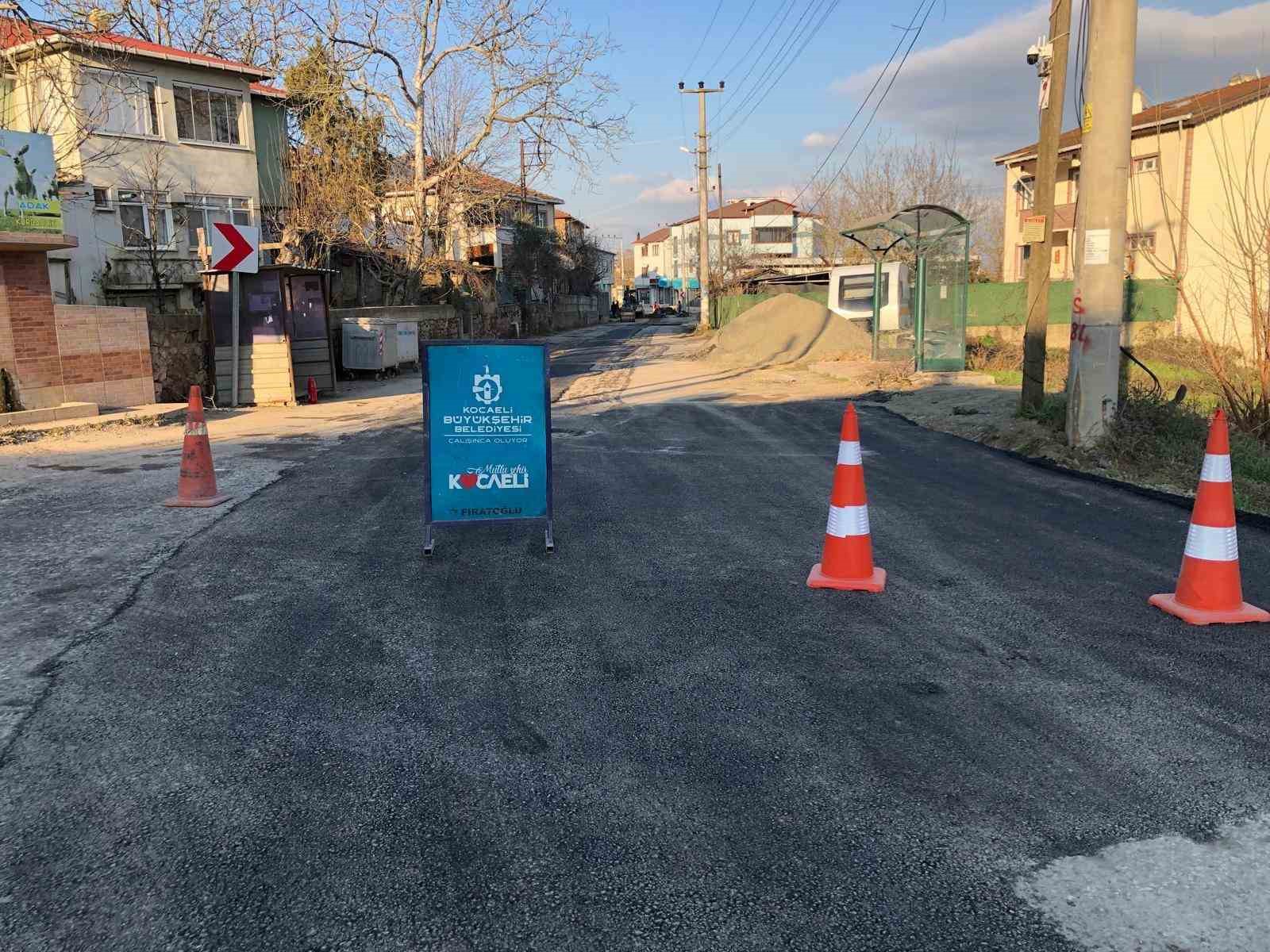 Gebze Cumaköy’de yol onarımı
