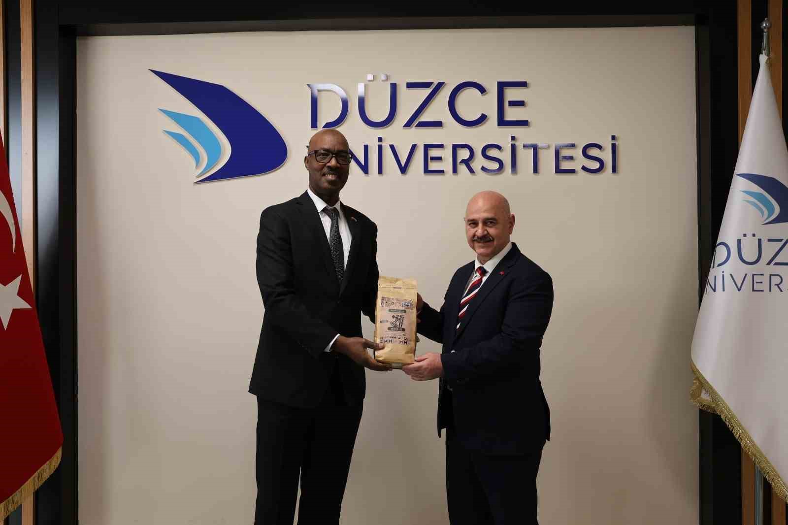Ruanda Büyükelçisi Düzce Üniversitesi’nde