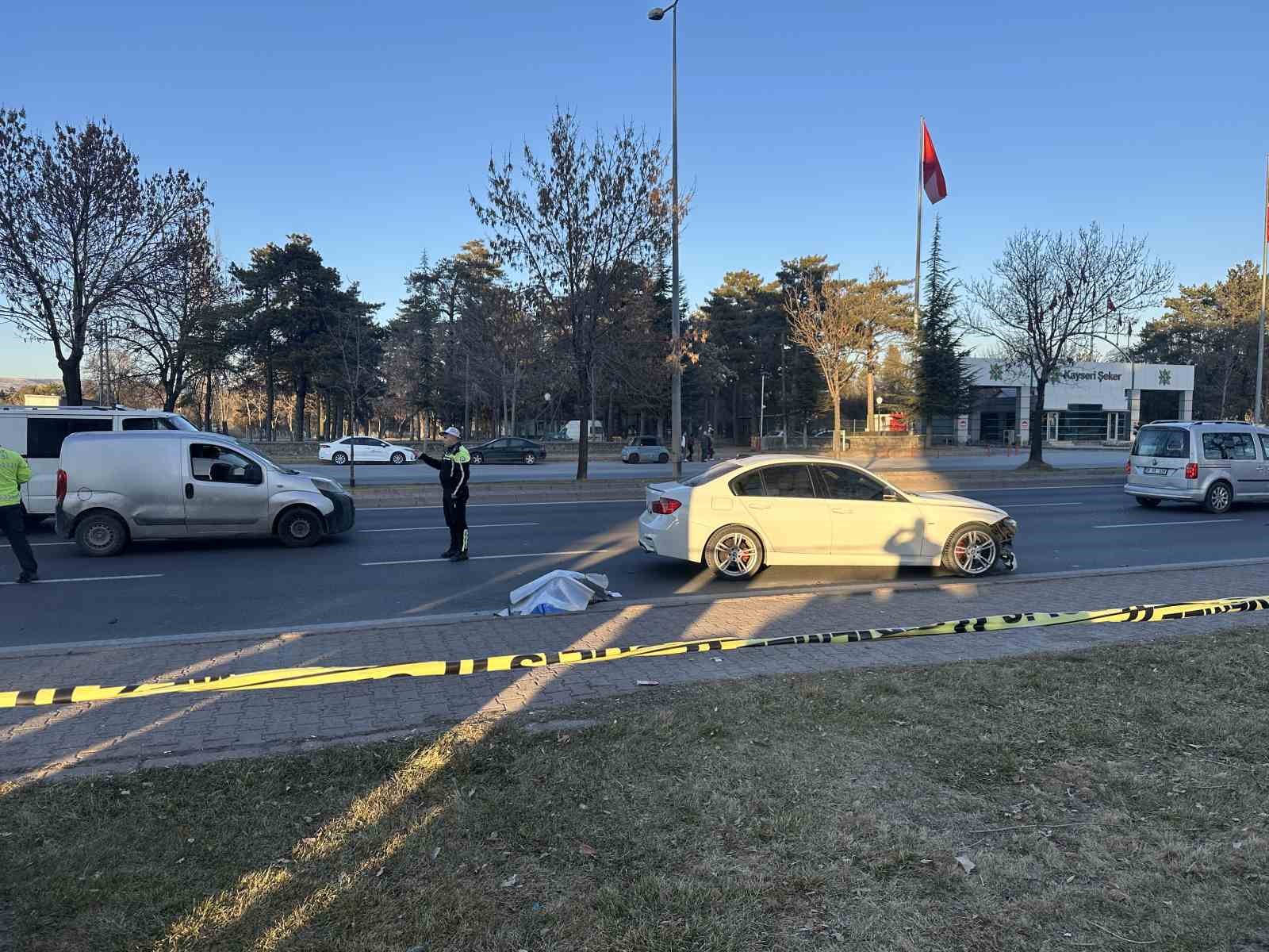 Kayseri’de otomobilin çarptığı şahıs hayatını kaybetti
