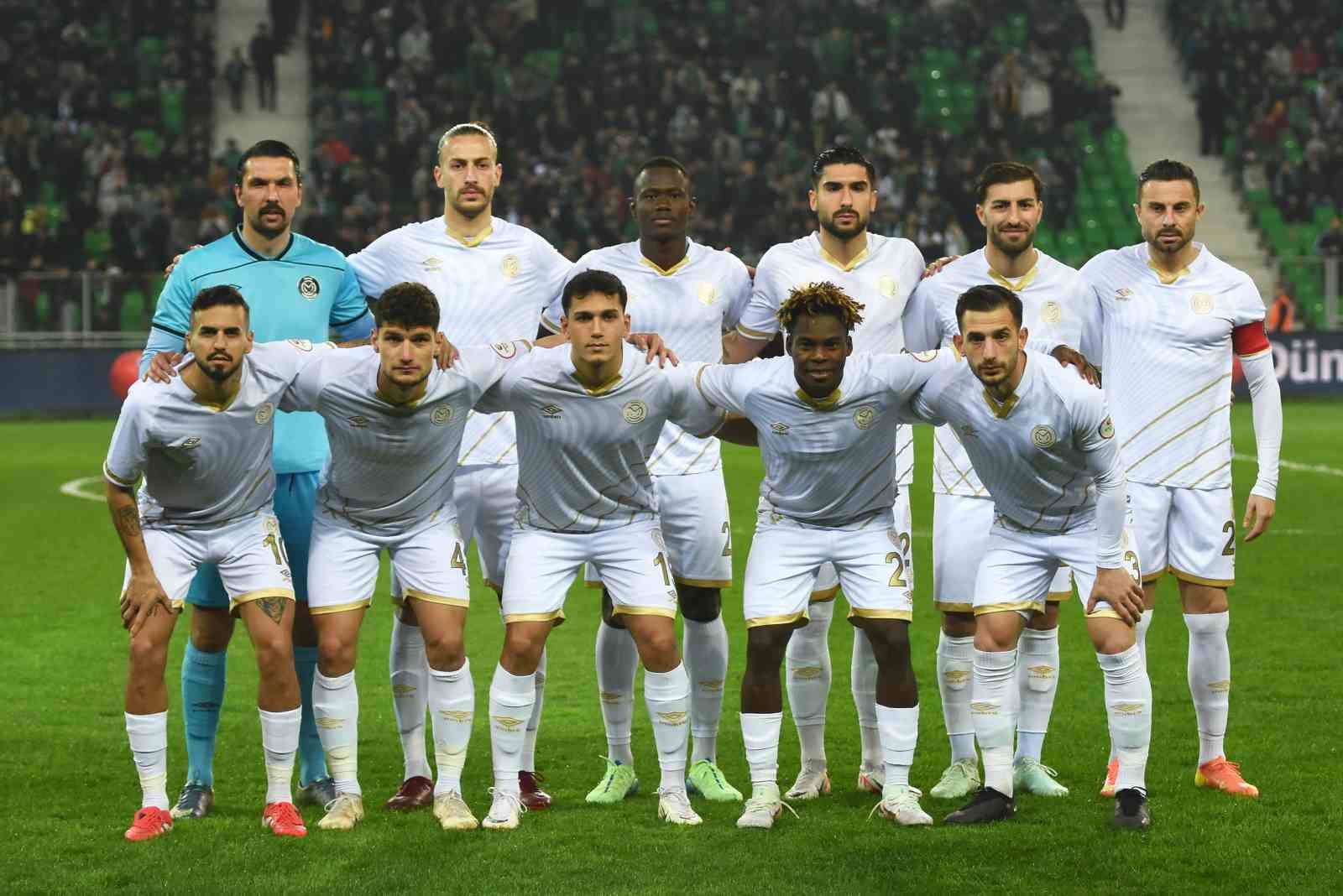 Manisa FK, Karag&uuml;mr&uuml;k ma&ccedil;ına hazır
