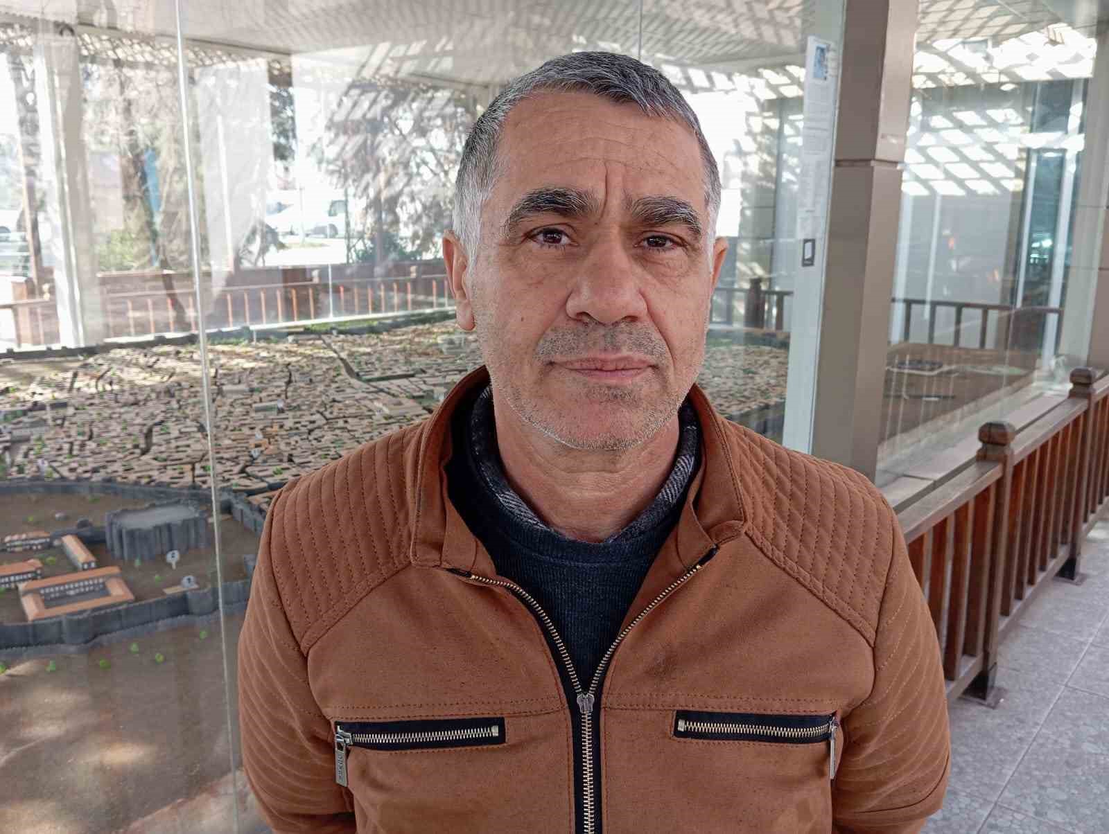 21 yıl, 21 g&uuml;nde yapılan Sur maketine yoğun ilgi
