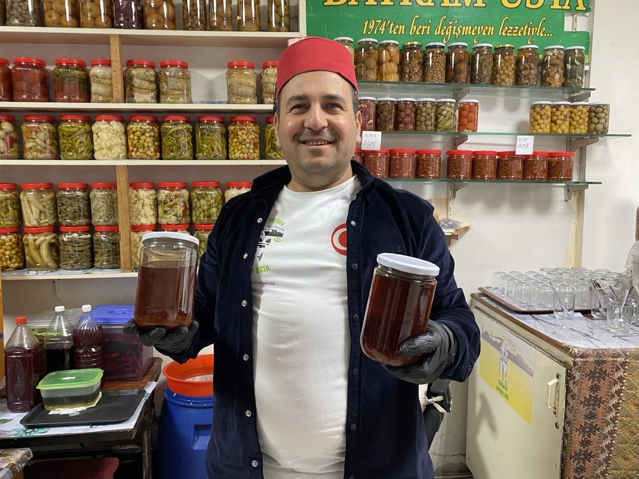 Acılı turşu suyu soğuk algınlığını boğazda bitiriyor
