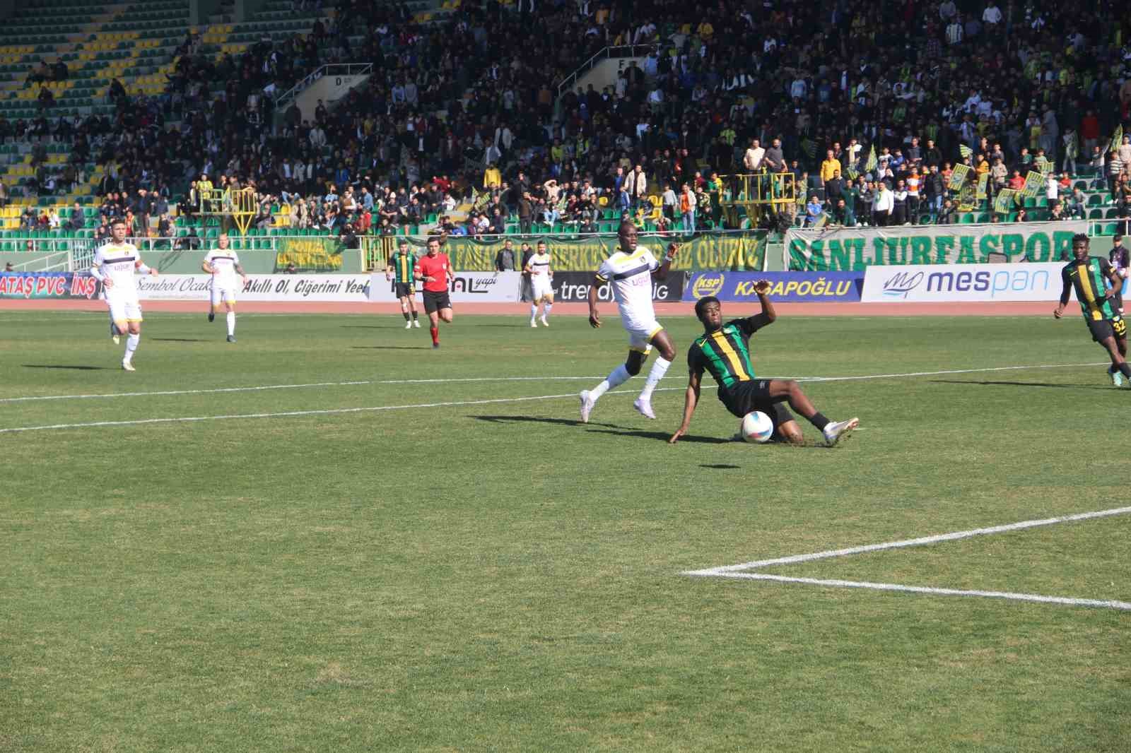 Trendyol 1. Lig: Şanlıurfaspor: 0 - İstanbulspor: 0 (Maç devam ediyor)