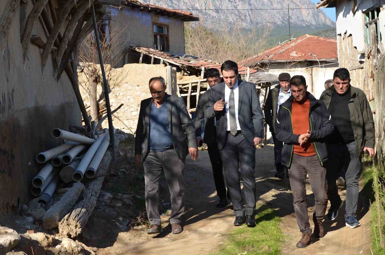 Hal binasi yenileniyor