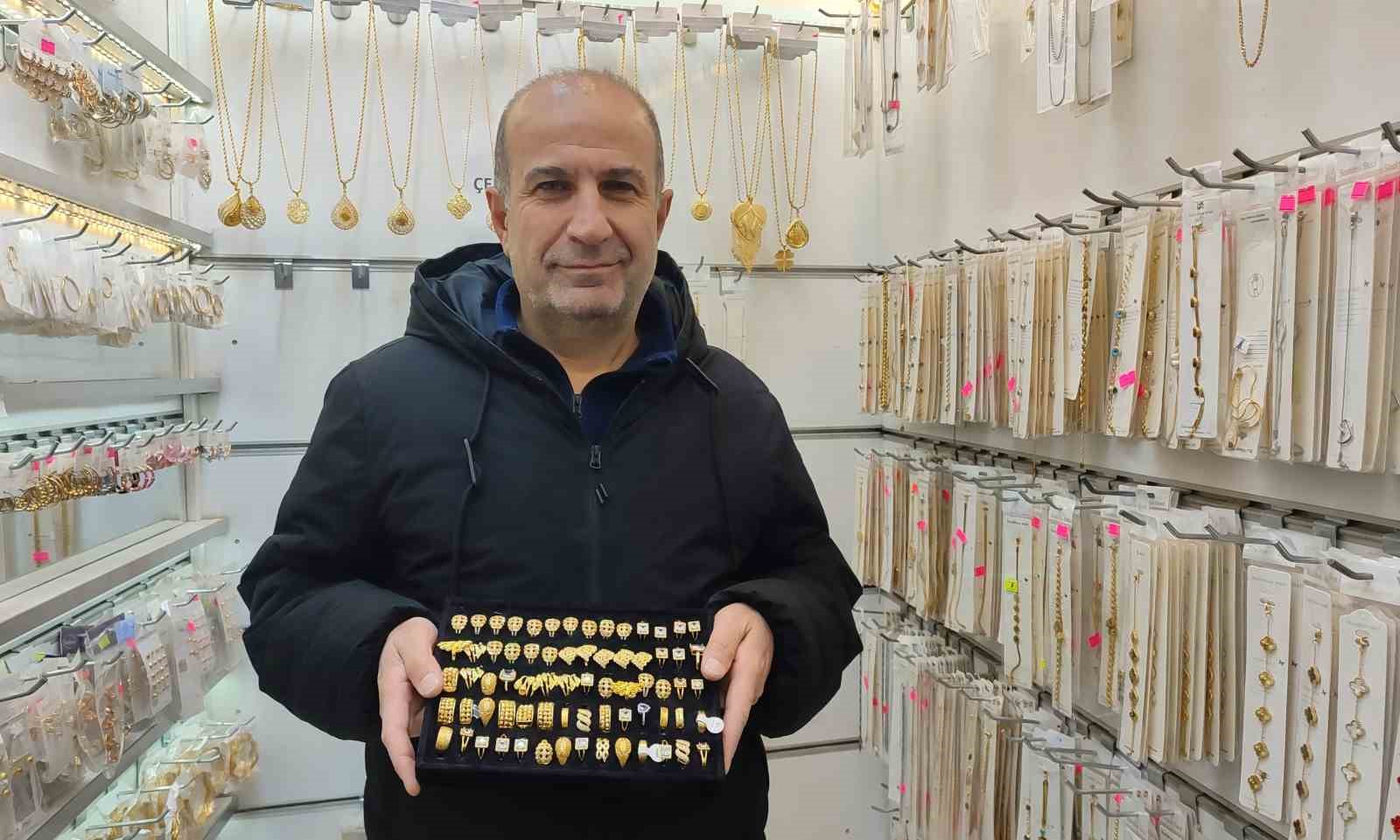 Kemerin imitasyonu 1000 TL’ye satılıyor