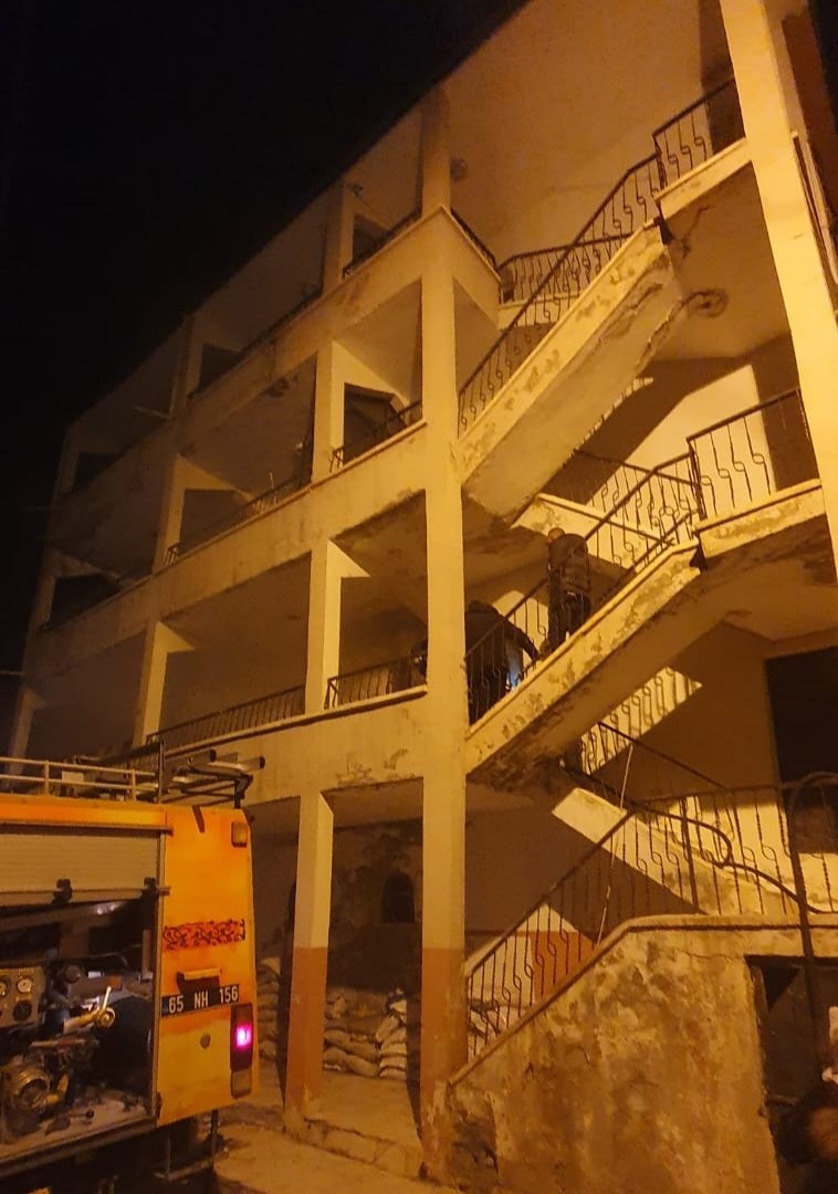 Van&rsquo;da ev yangını
