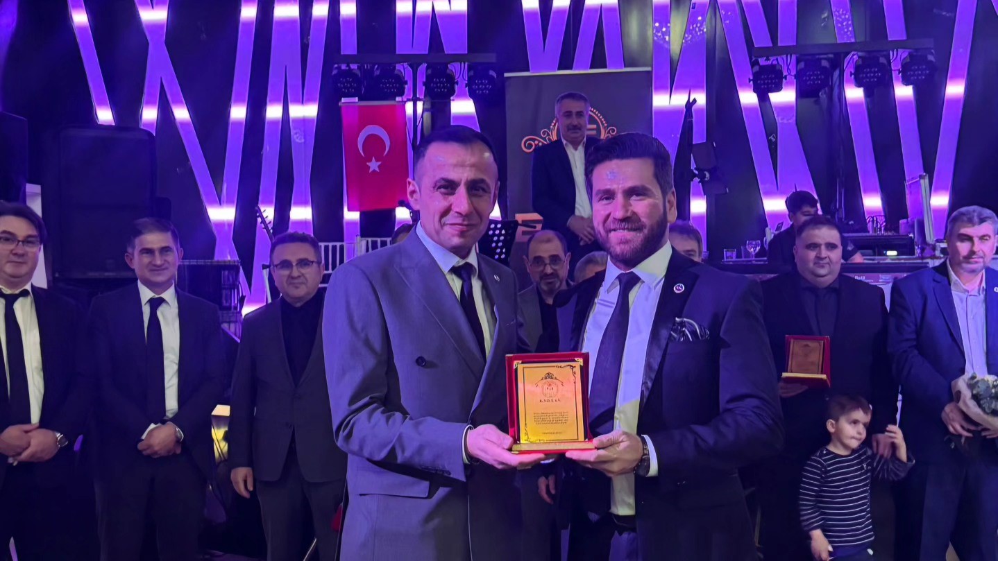 Başkan Kadir Tatık, Almanya ve Avusturya&rsquo;da gurbet&ccedil;ilerle bir araya geldi
