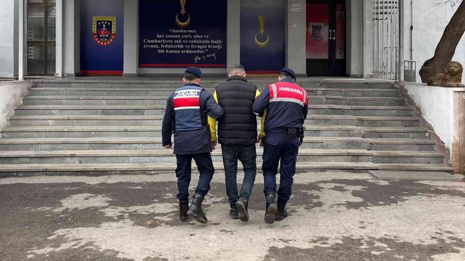 Kırıkkale’de 3 yıl kesinleşmiş hapis cezası bulunan hükümlü yakalandı