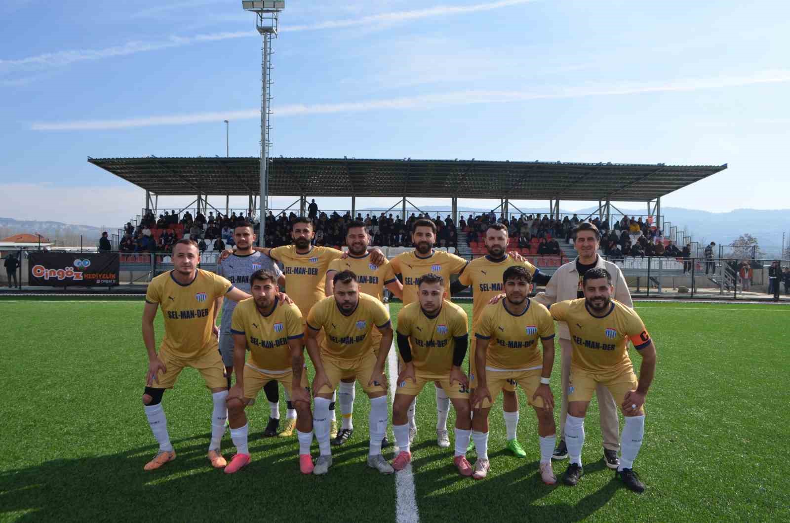 Selendi Belediyespor’dan ilk galibiyet