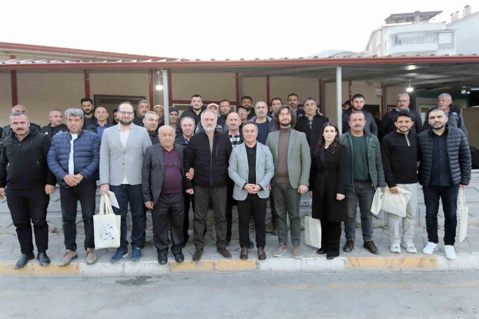 Halk otobüsü şoförlerine stresle başa çıkma eğitimi