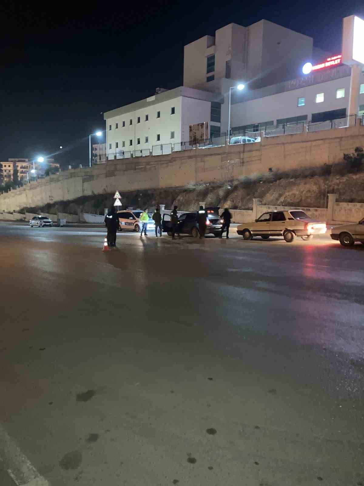 Kozan emniyeti uygulamalara devam ediyor
