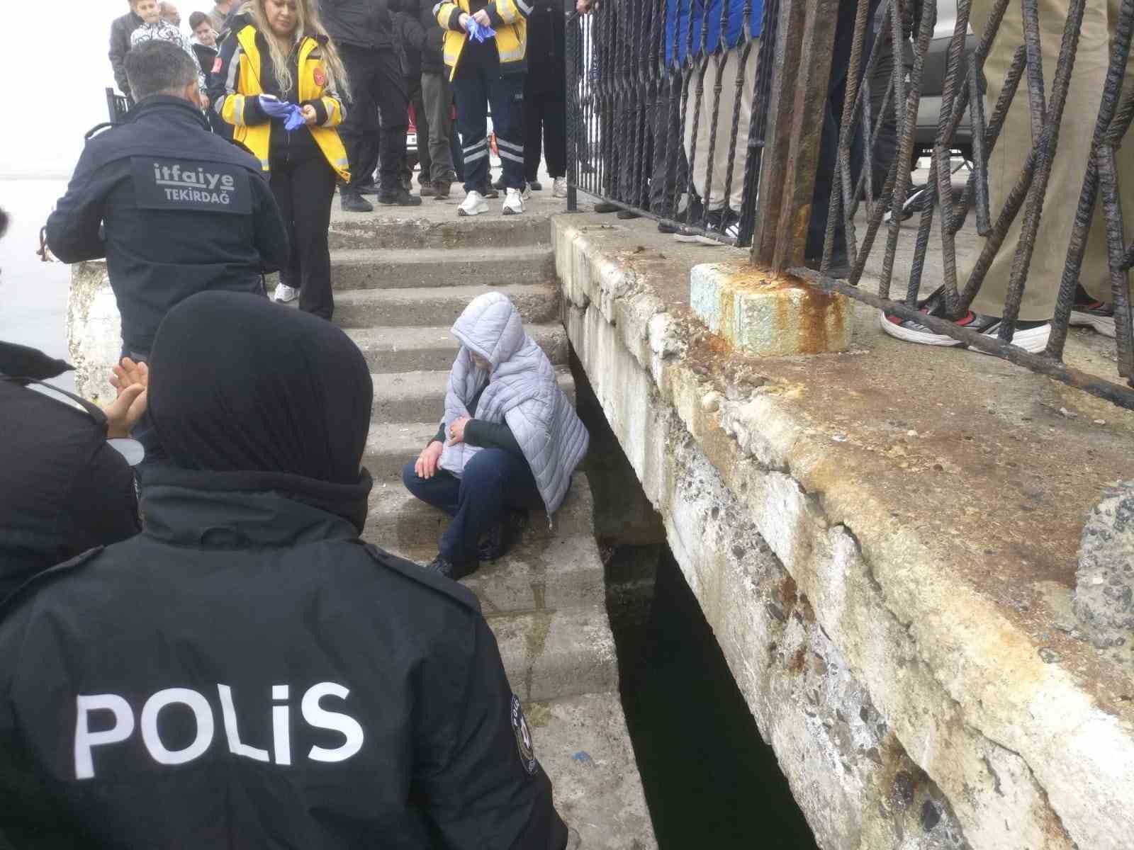 Şarköy’de denize atlayan kadın kurtarıldı