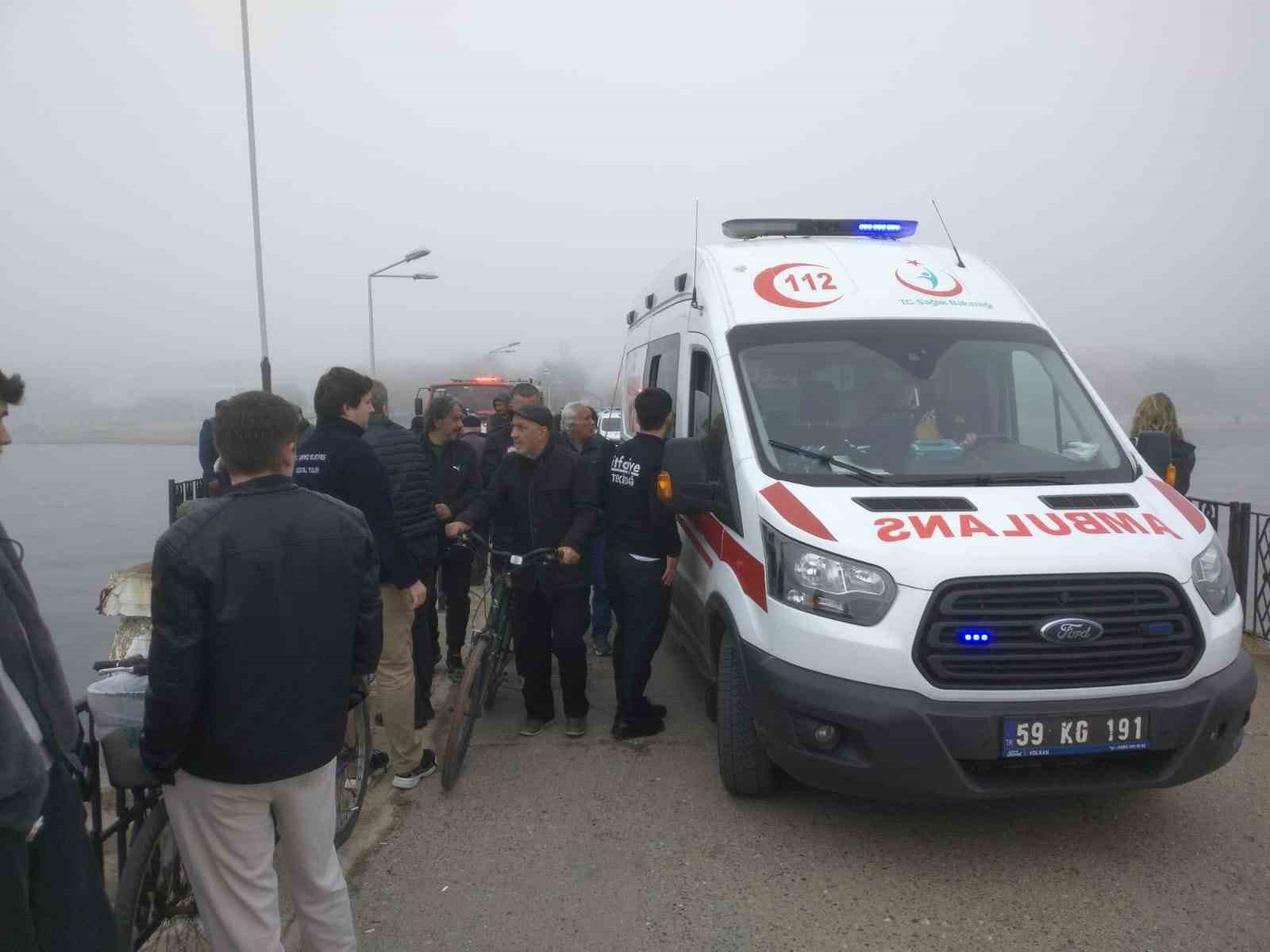 Şark&ouml;y&rsquo;de denize atlayan kadın kurtarıldı
