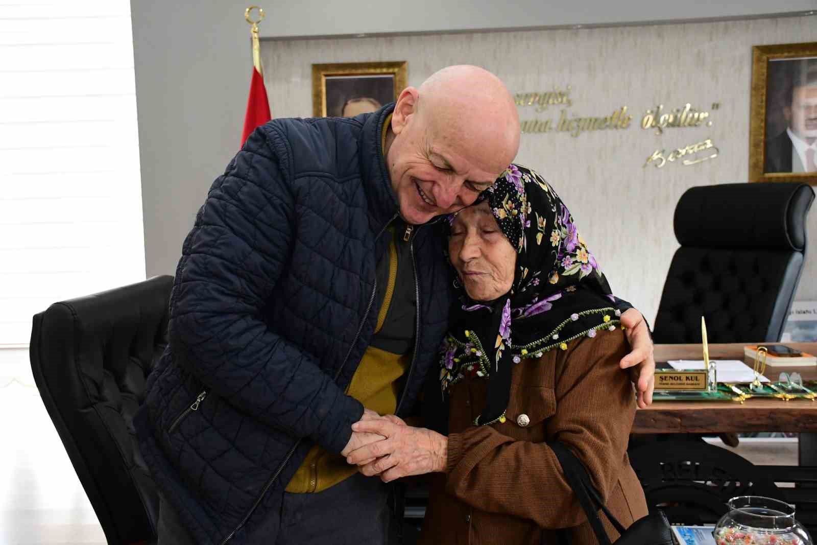 Başkan Kul: "Gönülleri makam yapmaya geldik"