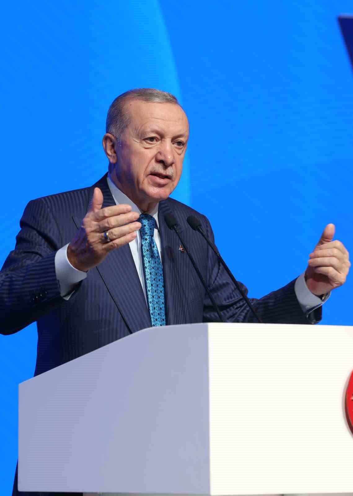 Cumhurbaşkanı Erdoğan: "2025 yılında bin 381 engelli öğretmenimizin atamasını yapıyoruz"
