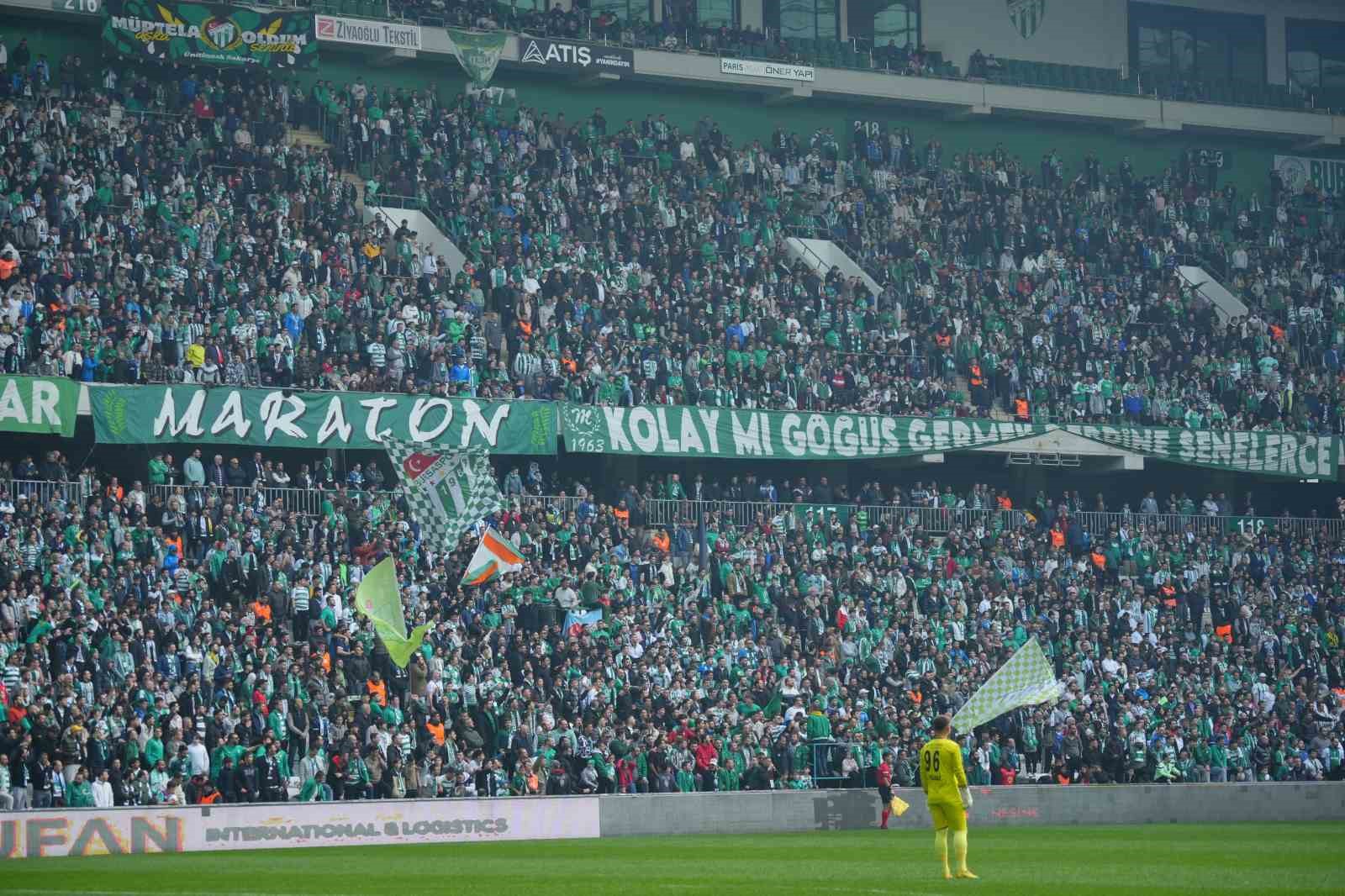 Profesyonel liglerde en çok seyircisi olan ikinci takım Bursaspor oldu