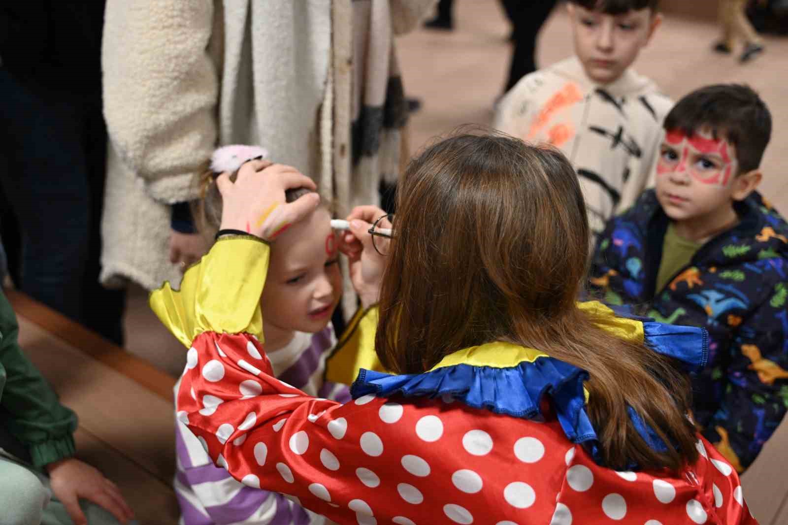 Karacabey Belediyesi’nden çocuklara unutulmaz yarıl yıl tatili